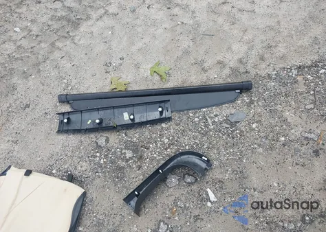 2022 Toyota Rav4 Xle z USA, uszkodzony, nr VIN 2T3W1RFV5NC189098